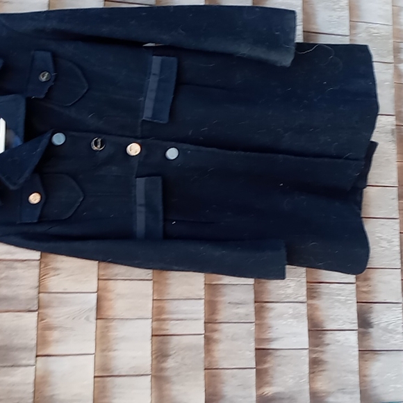 It doesn't fit now. But it is still gorgeous 🥰 - Picture 1 of 6